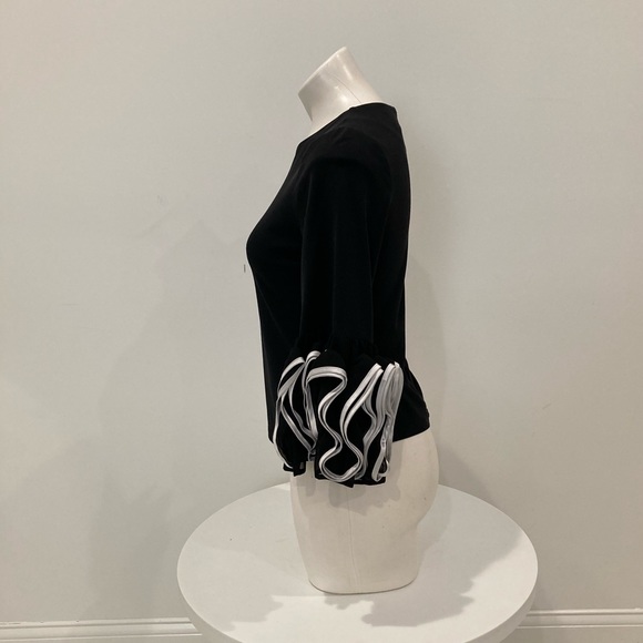 NWOT GRACIA black blouse white tired ruffle 3/4 sleeves S - Picture 4 of 11